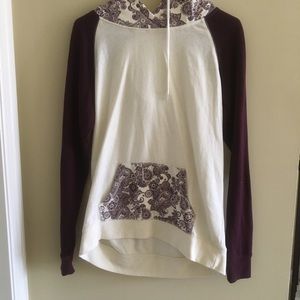 Zumiez burgundy hoodie